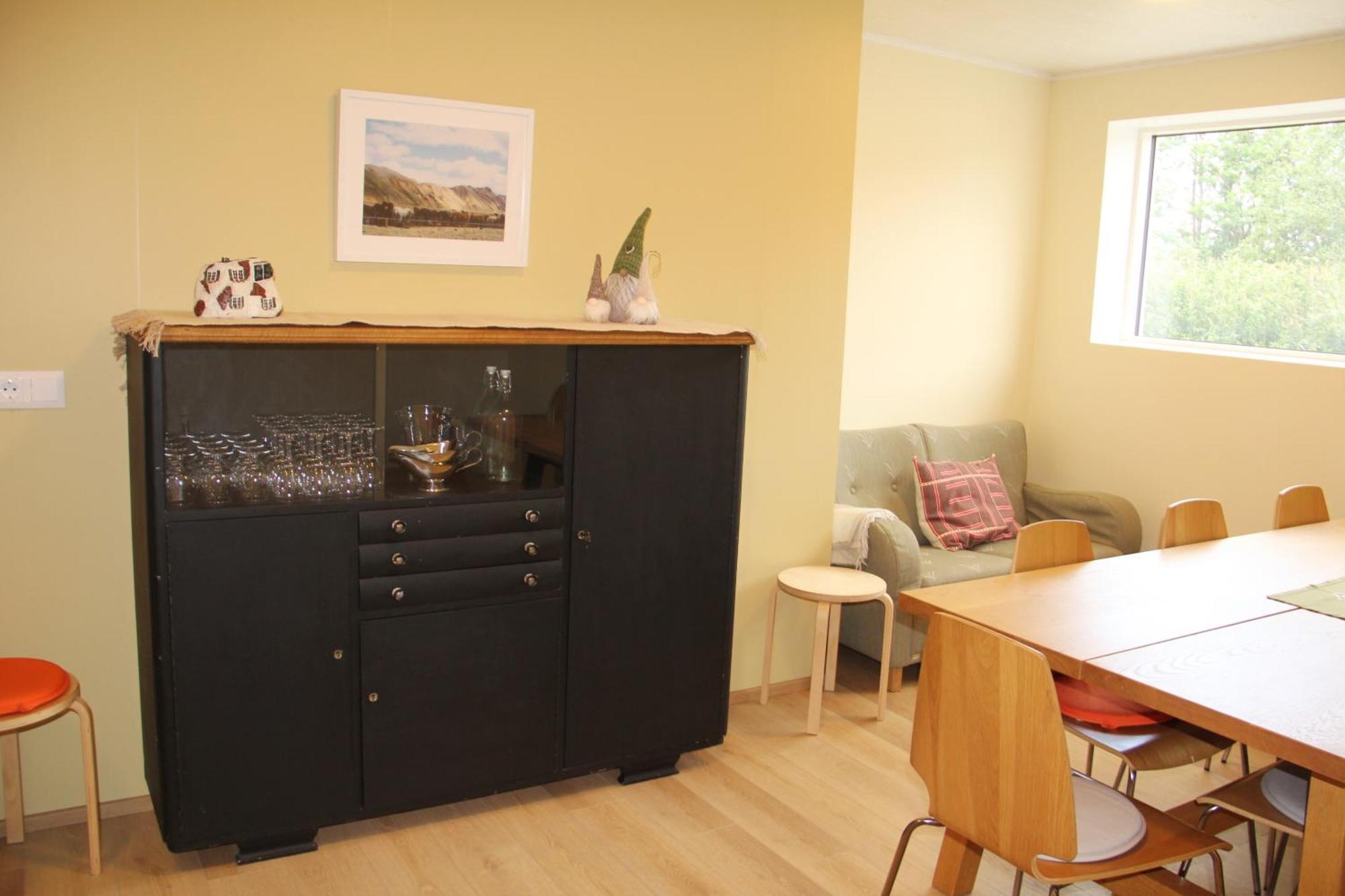 Steinsholt Guesthouse and riding tours * Steinsholt