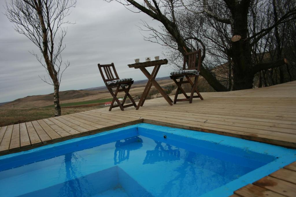 Farm stay Steinsholt Guesthouse and riding tours *