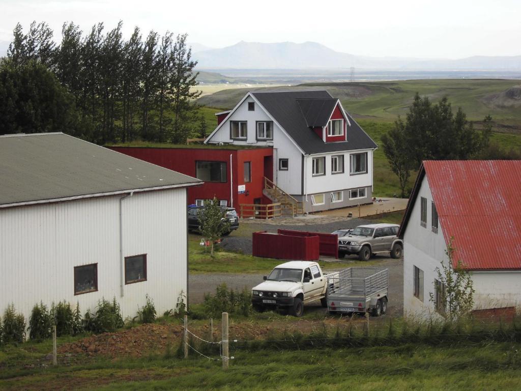 Steinsholt Guesthouse and riding tours